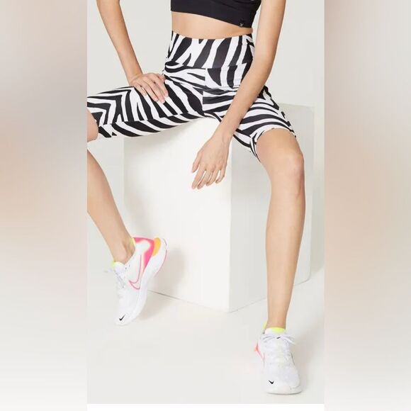 Redemption Athletix Zebra Cyclist Shorts Size Medium - Picture 3 of 7